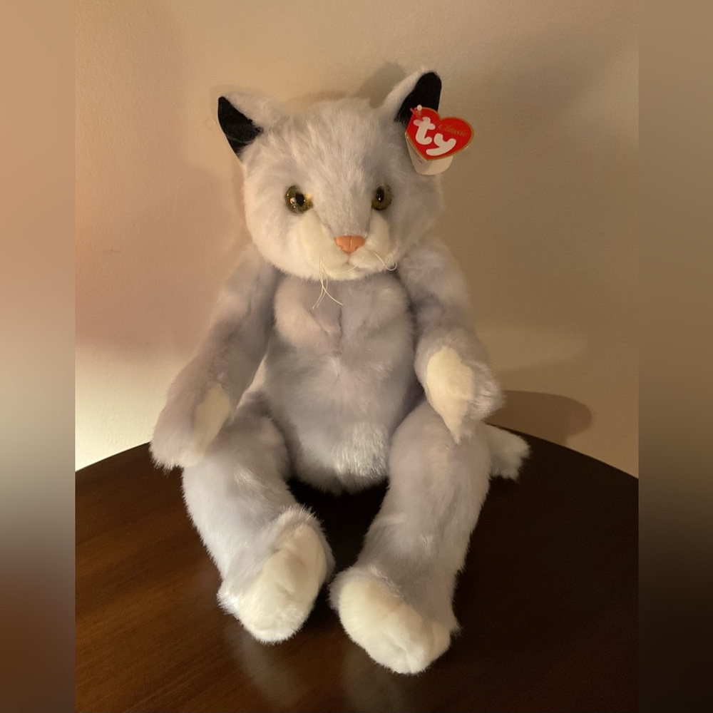 Ty “Pearl” the silver stuffed cat